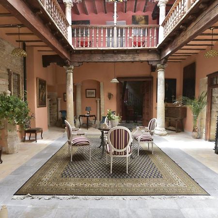 Casa Palacio El Caballero De Malta 우베다 외부 사진