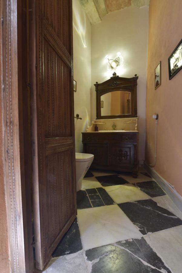 Casa Palacio El Caballero De Malta 우베다 외부 사진